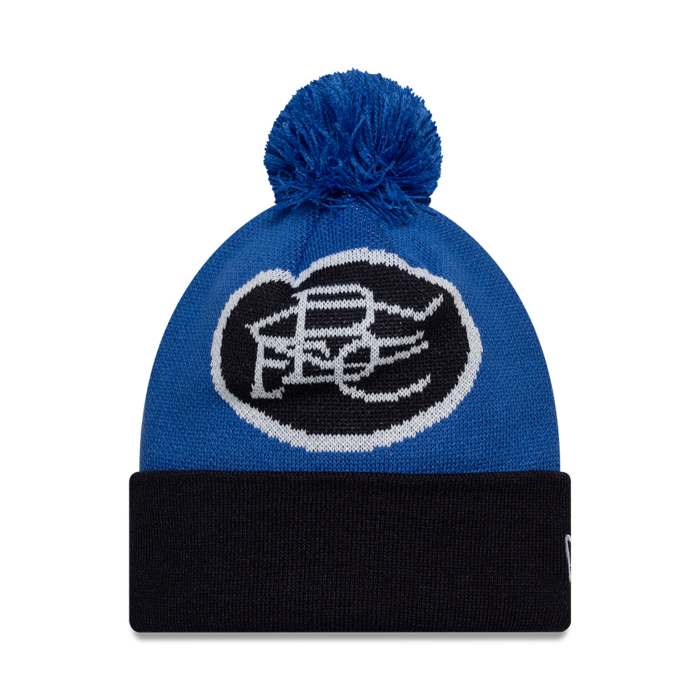New Era Circle Interlink Bobble Beanie
