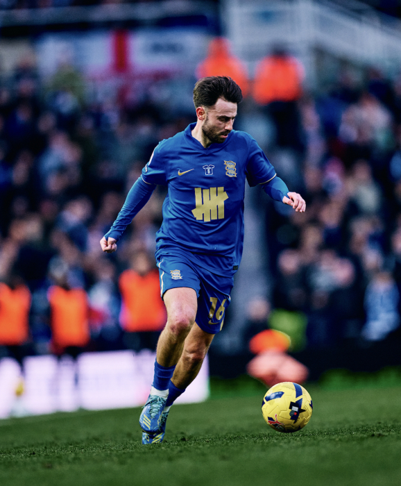 25/26 Match Worn Arthur Memorial Jersey - Roberts